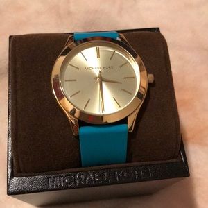Michael Kors Women’s Slim Runway Watch Blue